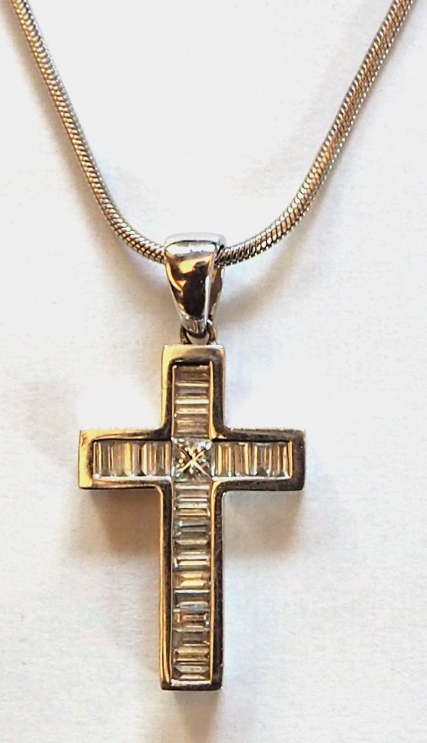 1/2 ct Diamond, 18ct yellow gold, Cross pendant, hallmarked | eBay
